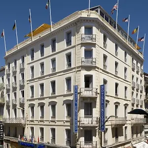 Centre Univers Otel